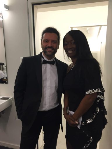 Mit Della Miles (Whitney Houston)
